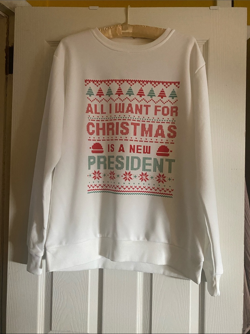 White Holiday Graphic Crewneck Sweater - 'All I Want For Christmas'
